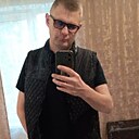Знакомства: Максим, 35 лет, Отрадный