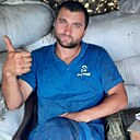 Знакомства: Максим, 41 год, Луганск