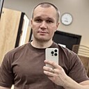Знакомства: Юрий, 35 лет, Астана