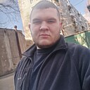 Знакомства: Кирилл, 32 года, Омск