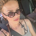 Знакомства: Екатерина, 35 лет, Караганда