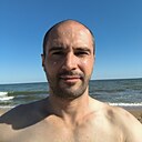 Знакомства: Роман, 35 лет, Ахтанизовская