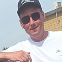 Знакомства: Дмитрий, 36 лет, Макинск