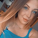 Знакомства: Ангелина, 23 года, Саратов