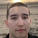 Знакомства: Александр, 26 лет, Екатеринбург