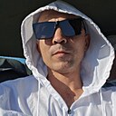 Знакомства: Осман, 39 лет, Астана