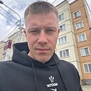 Знакомства: Евгений, 31 год, Южно-Сахалинск