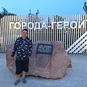 Знакомства: Александр, 34 года, Мариуполь