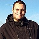 Знакомства: Виктор, 28 лет, Новоуральск