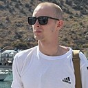 Знакомства: Дмитрий, 27 лет, Снежное