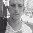 Знакомства: Артем, 33 года, Калининград