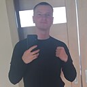Знакомства: Максим, 25 лет, Минск