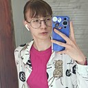 Знакомства: Вика, 24 года, Гомель