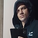 Знакомства: Александр, 32 года, Находка