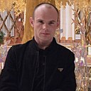 Знакомства: Виктор, 32 года, Владивосток