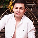 Знакомства: Максим, 23 года, Чита