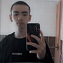 Знакомства: Виктор, 22 года, Талдом