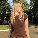 Знакомства: Алина, 20 лет, Брянск
