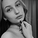 Знакомства: Валерия, 24 года, Москва
