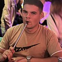 Знакомства: Максим, 24 года, Кувандык