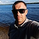 Знакомства: Виктор, 37 лет, Волжск