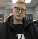 Знакомства: Максим, 33 года, Могилев