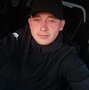 Знакомства: Олег, 30 лет, Новосибирск