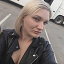 Знакомства: Юлия, 36 лет, Сургут