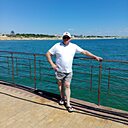 Знакомства: Владимир, 38 лет, Губаха