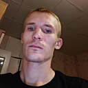 Знакомства: Илья, 26 лет, Олонец