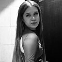 Знакомства: Veronika, 21 год, Барнаул