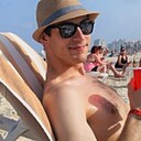 Знакомства: Артём, 32 года, Иркутск