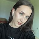 Знакомства: Ксения, 25 лет, Владимир