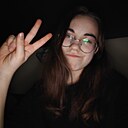 Знакомства: Арина, 18 лет, Пермь