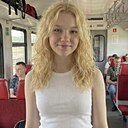 Знакомства: Ирина, 19 лет, Москва