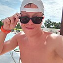 Знакомства: Артем, 35 лет, Северодвинск