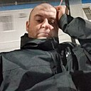 Знакомства: Вадик, 31 год, Сосногорск