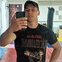 Знакомства: Валерий, 32 года, Калининград