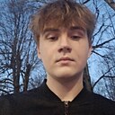 Знакомства: Георгий, 19 лет, Давид-Городок