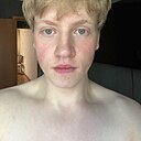Знакомства: Дмитрий, 23 года, Благовещенск