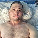 Знакомства: Жон, 32 года, Москва
