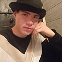 Знакомства: Артур, 19 лет, Владивосток
