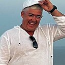 Знакомства: Иван, 43 года, Мариуполь