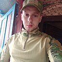 Знакомства: Роман, 27 лет, Луганск