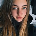 Знакомства: Алина, 27 лет, Барнаул
