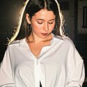 Знакомства: Ника, 18 лет, Бельцы
