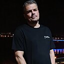Знакомства: Дмитрий, 47 лет, Калуга