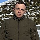 Знакомства: Евгений, 32 года, Луганск