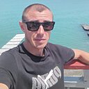 Знакомства: Роман, 35 лет, Луганск