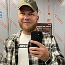 Знакомства: Иван, 31 год, Белово